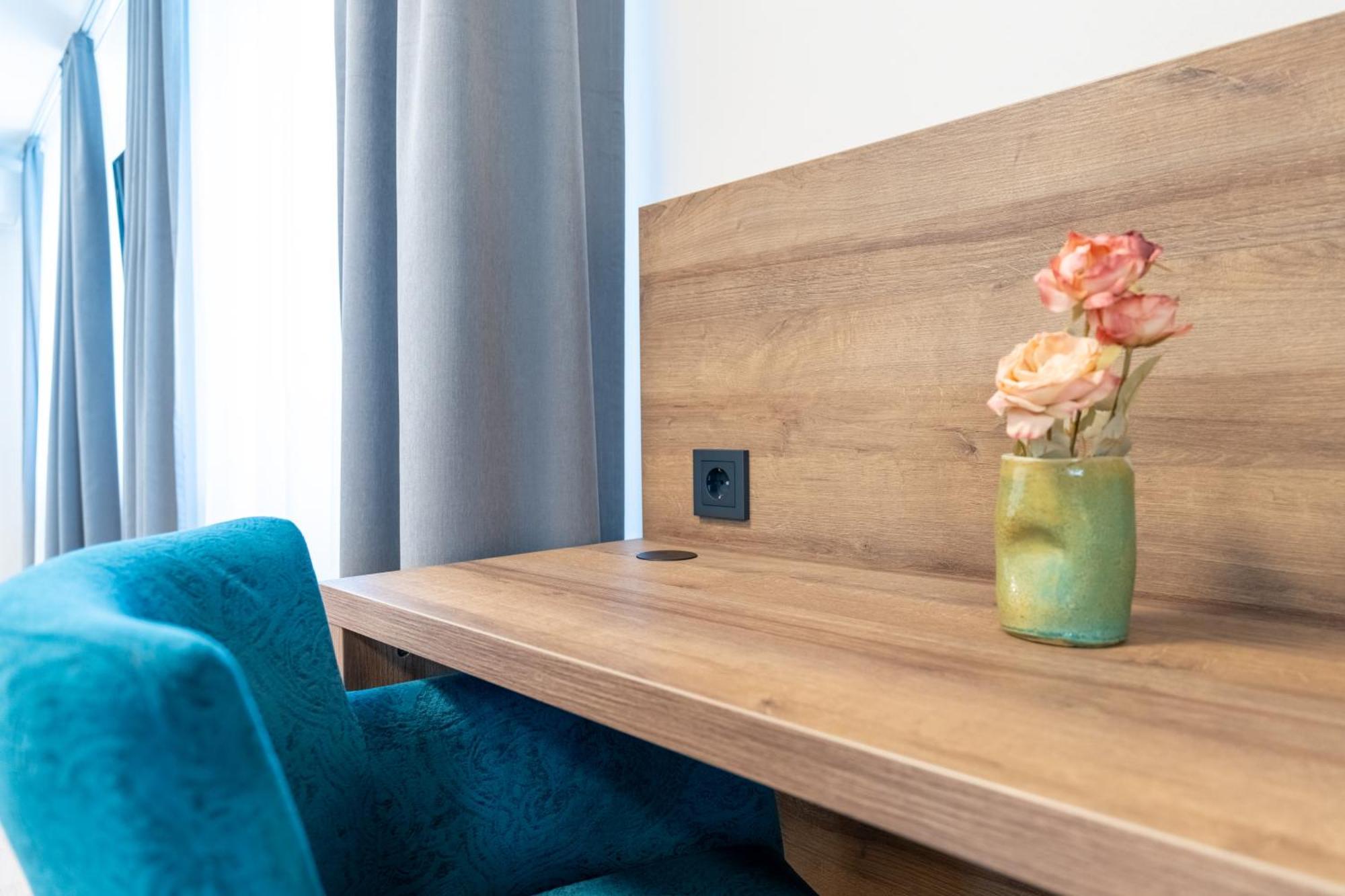 Das Jedermann Boutiquehotel Mit Stadtgarten Salzburgo Habitación foto