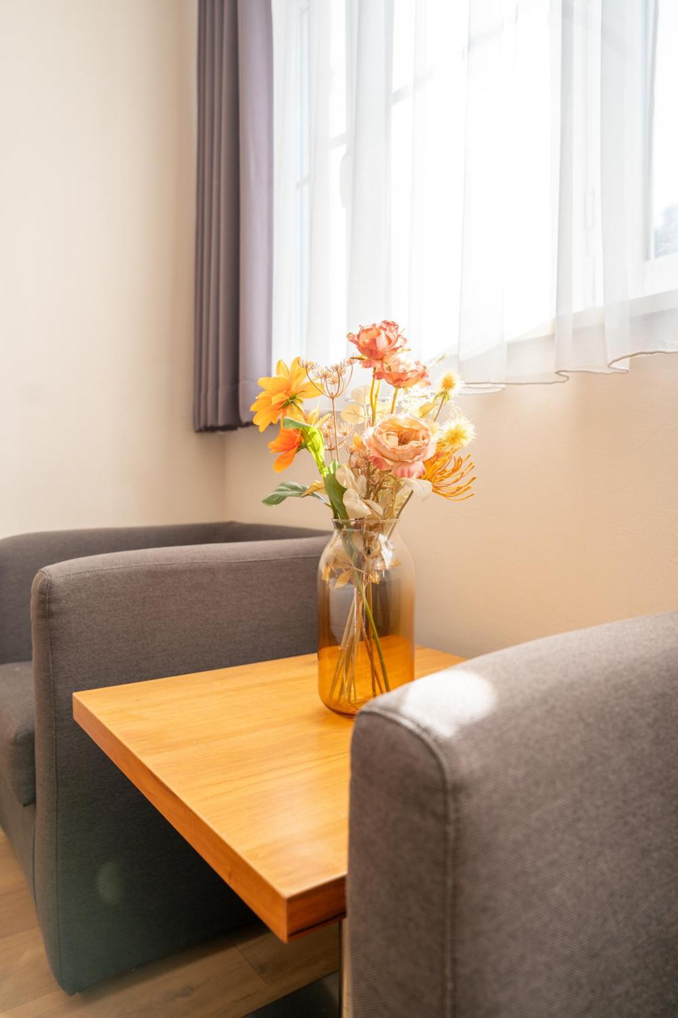 Das Jedermann Boutiquehotel Mit Stadtgarten Salzburgo Habitación foto
